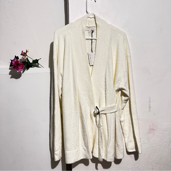 Barefoot Dreams cardigan ivory sweater: Box O - Picture 2 of 11